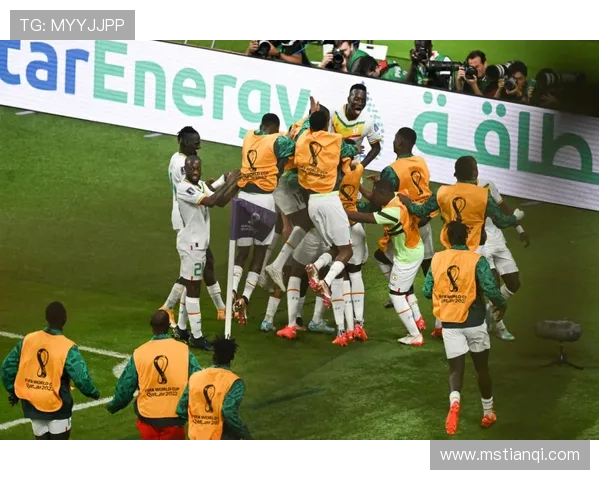 塞内加尔球迷支持马内转会新挑战 期待未来成就新辉煌 塞内加尔球迷支持马内转会新挑战 期待未来成就新辉煌