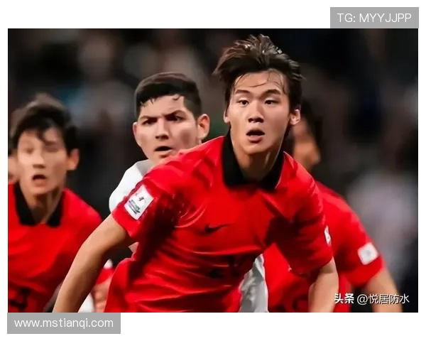 中国足球队力克强敌晋级亚洲杯四强 创历史最佳战绩