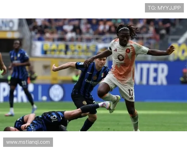 国际米兰力克劲敌巩固联赛领先地位球队士气高涨冲击本赛季冠军