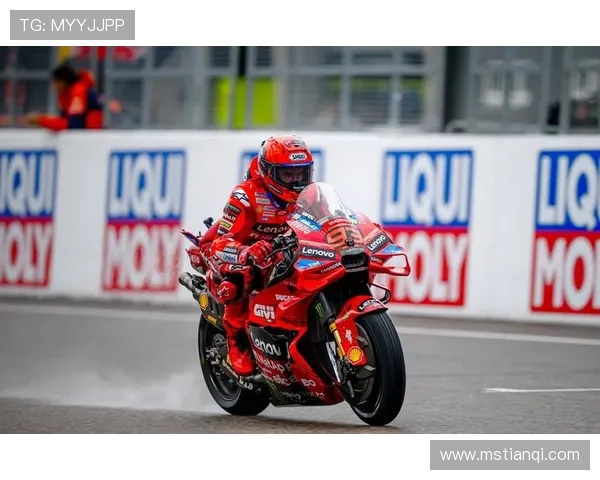 2025赛季MotoGP技术革新揭晓 新车型与引擎升级引发热议 2025赛季MotoGP技术革新揭晓 新车型与引擎升级引发热议