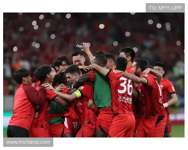 中国足球振兴计划启动 多项改革措施助力青训发展与联赛升级 中国足球振兴计划启动 多项改革措施助力青训发展与联赛升级