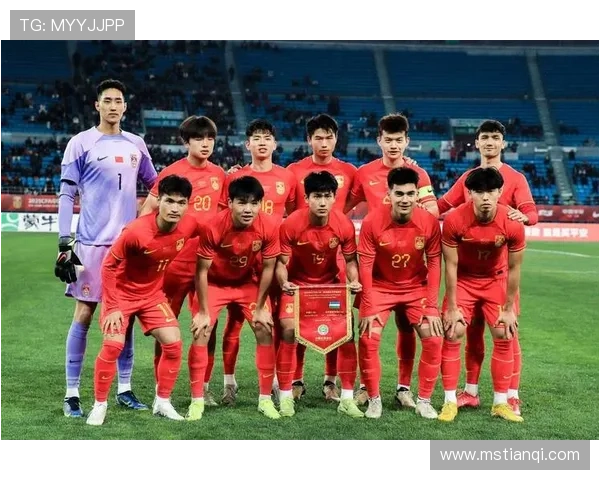 国足集训备战新赛季凸显球队年轻化趋势与战术革新动向全面升温态 国足集训备战新赛季凸显球队年轻化趋势与战术革新动向全面升温态