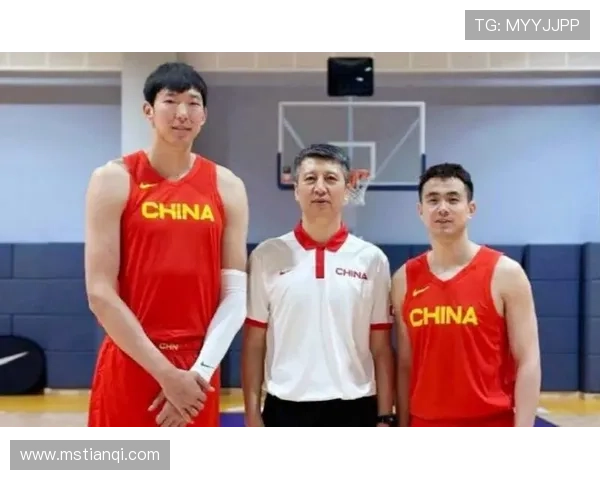 中国男篮新周期集训启动备战奥运资格赛引发关注年轻球员竞争上岗 中国男篮新周期集训启动备战奥运资格赛引发关注年轻球员竞争上岗